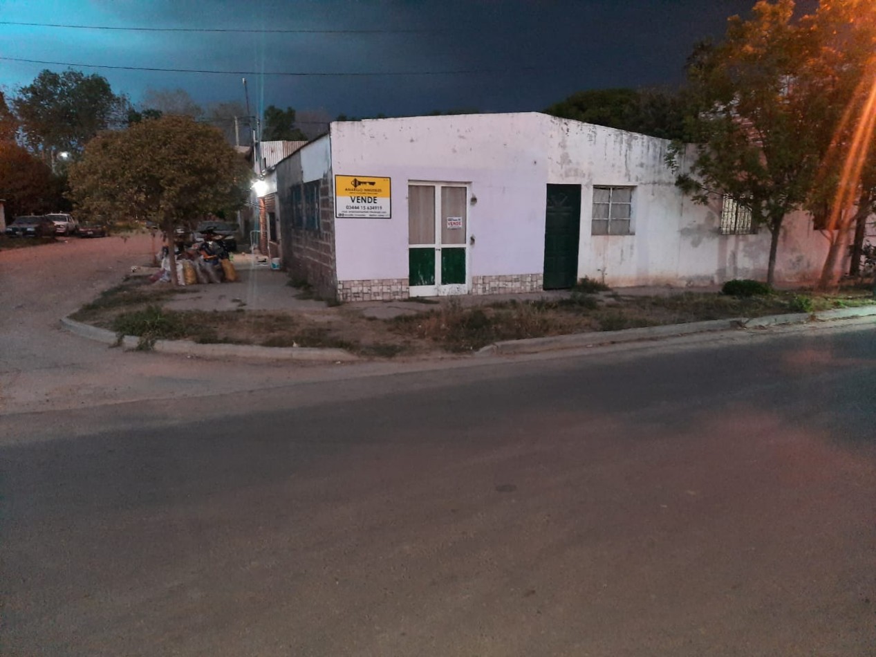 Foto Local en Venta en Gualeguay, Entre Rios - U$D 9.999 - pix64099890 - BienesOnLine